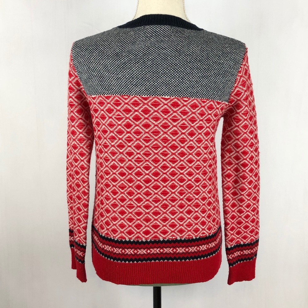 Joe Fresh Sweater - Picture 4 of 6